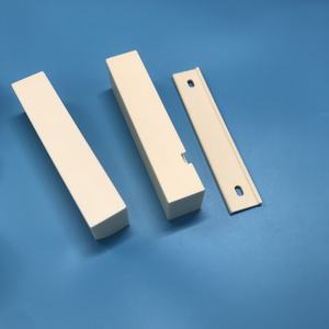 Керамическая пластина/блок из оксида алюминия (Al2O3) 99%, 99.5%, 99.7% для литья под давлением, конструкционная полоса - Product Image 1