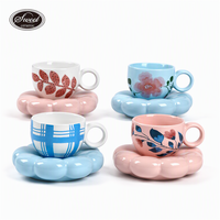 Ensemble de tasses à café en céramique peintes à la main SWT Nordic, style Ins, soucoupe à pétales bouffants, tasse à thé, cadeau mignon pour la maison, le bureau ou le café