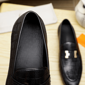 Zapatos Oxford de Piel de Vacuno de Grano Entero con Suela de Látex Espumado, Forro de Tela Suave y Resistente, Aptos para Negocios - Product Image 6