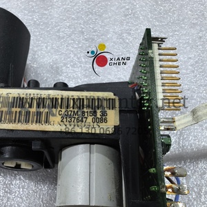 Moteur d'encre WD Original C37M815535 2137647 pour pièces d'impression offset Roland 200 - Product Image 2