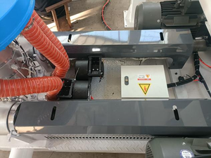 Machine de soufflage de <span class=keywords><strong>film</strong></span> d'emballage LDPE automatique à trois couches modèle 1400 ABA, rendement élevé et bonne stabilité - Product Image 3
