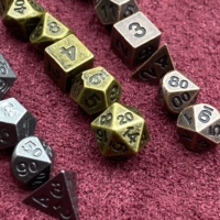 7 pièces jeu de dés polyédriques d & d dés numéro de couleur personnalisé d20 dnd mini donjons et dragons dés en métal