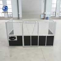 Abri pour chevaux préfabriqué, galvanisé à chaud, en bambou/WPC, avec revêtement en poudre, durable, faible entretien, portable, à toit, pour ferme équestre 1