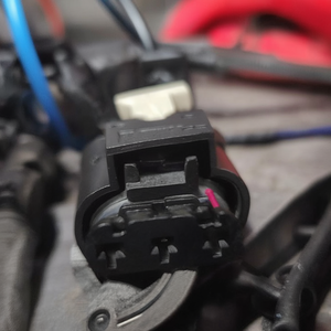Conector de Reparación de Arnés, 3P1997-09-01 ~ 1998-08-01; T +KC; F/HEAD LAMP(U03FB) para Nissan Navara D22 2000-2011 OE B4343-799 - Product Image 3