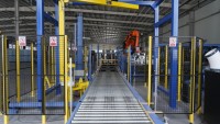 Palettiseur automatique électrique à faible consommation d'énergie pour les usines de boissons et d'aliments, manutention de canettes, bouteilles, cartons