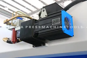 DA53T sistem pengontrol Delem 175 Ton /3200MM 4 + 1 mesin rem tekan CNC hidrolik untuk mesin lipat