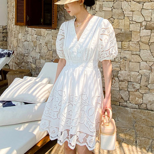 Robe d'été pour femme, style basique, col en V, manches courtes, broderie ajourée, style petite robe française, collection <span class=keywords><strong>Southern</strong></span> French Vacation, articles divers - Product Image 3