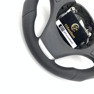 <span class=keywords><strong>Volant</strong></span> en fibre de carbone personnalisé pour <span class=keywords><strong>BMW</strong></span> <span class=keywords><strong>X5</strong></span> <span class=keywords><strong>E53</strong></span> 2004-2006 avec cuir lisse intégral - Product Image 3