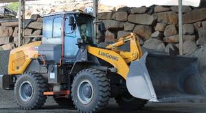 Chargeuse sur pneus Liugong 835T, capacité nominale de 3,5 tonnes, moteur Cummins d'origine remis à neuf, meilleure que Cat 930K, Komatsu WA200, Sany SYL958 - Product Image 4