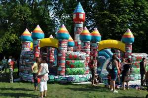 Château gonflable sur <span class=keywords><strong>le</strong></span> thème de la <span class=keywords><strong>Belle</strong></span> <span class=keywords><strong>au</strong></span> <span class=keywords><strong>bois</strong></span> <span class=keywords><strong>dormant</strong></span>, palais de princesse, château gonflable pour enfants - Product Image 3