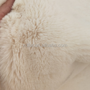 Factory Directly Wholesale Faux Rabbit Fur <strong>Rug</strong> <strong>Cheap</strong> Rabbit Plush Area <strong>Rugs</strong> - Product Image 6