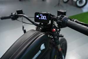 จักรยานไฟฟ้าระยะไกลสีดำรุ่น Black Warrior ราคาประหยัดจากจีน พร้อมไฟสปอร์ตไลท์ LED แรงสูง สำหรับปั่นในเมือง - Product Image 6