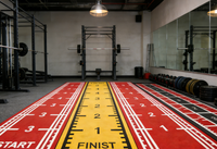 Gazon synthétique en rouleau haute densité pour piste de traîneau de gym commercial, sans remplissage, avec marques numérotées pour le poussage de traîneaux Prowler