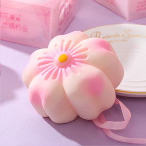 Juguete Antiestrés de Flor de Cerezo, Juguete para Apretar, Bola de Descompresión Lenta, Herramienta para Aliviar el Estrés, Regalo para las Fiestas - Product Image 6