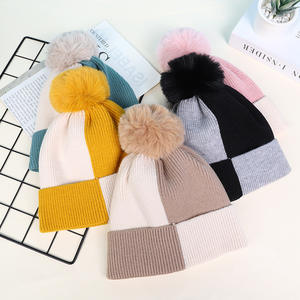 Mode femmes filles mode <span class=keywords><strong>deux</strong></span> tons couleur épais chaud tricoté chapeau hiver polaire intérieur Pom Pom bonnets - Product Image 1