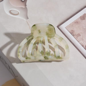 Pince à cheveux élégante en acétate de cellulose, moyenne, creuse, personnalisable et colorée - Product Image 5