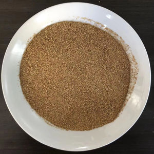 Низкая цена, кормовой хлорид холина 60% 70%, витамин B из люцерны для корма для птицы, рыбы, лошадей и собак - Product Image 1