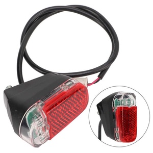 Connecteur G30D d'origine pour accessoires de feux arrière LED de scooter Max - Product Image 4