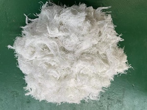 <span class=keywords><strong>Trapo</strong></span> Proveedor Tela <span class=keywords><strong>1</strong></span>-100 <span class=keywords><strong>KG</strong></span> Bale Trapos de algodón blanco Hilo Limpieza <span class=keywords><strong>industrial</strong></span> Limpieza de residuos textiles por máquina 100% Trapos de algodón - Product Image 2