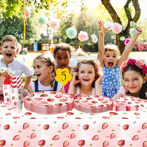 Ensemble de vaisselle de fête à thème fraise, 60-80 pièces, assiettes en plastique, gobelets, serviettes, ballons, décorations d'anniversaire - Product Image 2
