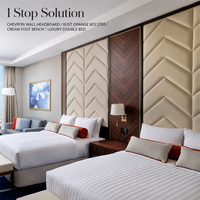 Tête de lit Chevron pour lit double d'hôtel, orange rouille, avec coussin de tête et repose-pieds crème, en lin à rayures fines, pour chambre double