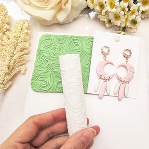 रैखिक तरंग बनावट के साथ नरम मिट्टी मोल्ड रैखिक तरंग बनावट प्रभाव के लिए रोलर उच्च-परिशुद्धता डिजाइन के लिए आदर्श - Product Image 1