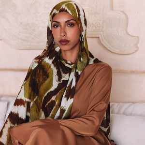 Hijab élégant et chic en modal imprimé ultra-léger, infroissable, facile à enrouler pour les femmes musulmanes, à porter quotidiennement pour le travail, l'été - Product Image 1