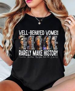 T-shirt pour femme Comfort Colors avec icônes féministes, col rond, manches courtes, 100% coton, décontracté, « Les femmes bien élevées font de l'histoire» - Product Image 3