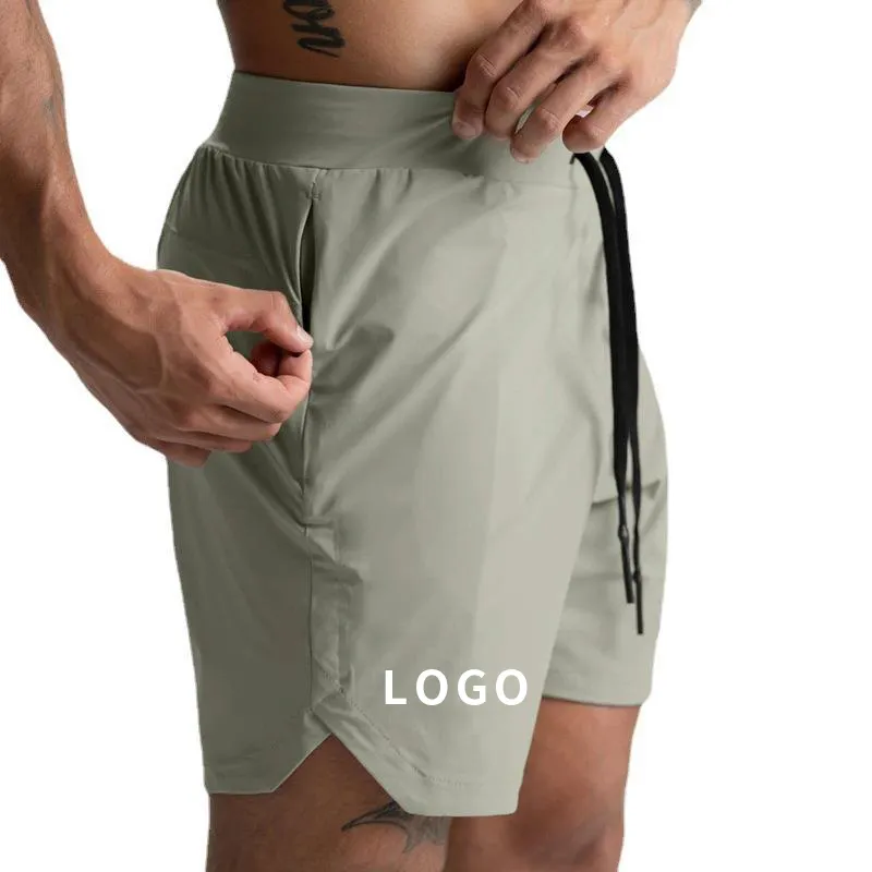 Pantaloncini da allenamento Activewear in poliestere traspirante con Logo personalizzato di alta qualità Oem di fabbrica pantaloncini da palestra da uomo sportivi da corsa