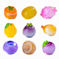 KI yuewu Comida y juguetes de simulación que brillan en la oscuridad, pera aromática, pitaya, accesorios decorativos colgantes DIY con diseño de frutas.