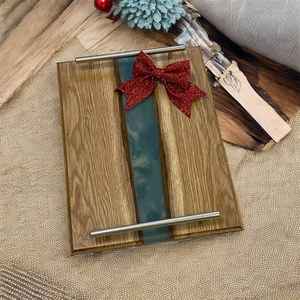 Plateaux de service élégants pour la maison, fabriqués en bois de haute qualité et finis à la résine pour une présentation visuelle attrayante des aliments - Product Image 4