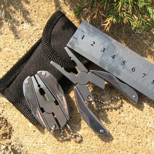 <span class=keywords><strong>Mini</strong></span> pince multifonction en acier inoxydable pour l'extérieur, pliable, avec tournevis, pince, porte-clés, outil portable pour la randonnée et le camping - Product Image 6