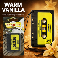 Désodorisant de voiture personnalisé avec logo, en forme de cassette rétro, carte en papier à suspendre, parfum longue durée fraise vanille pour l'intérieur de la voiture