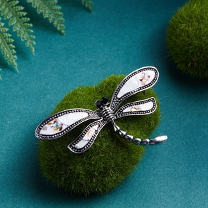 Luxury Personalized Metal Rhinestone Colorful Cute <strong>Dragonfly</strong> Insect Brooch Pins <strong>Jewelry</strong> for Women - Product Image 3