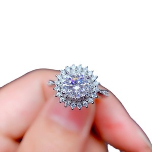 Round Sunflower Rotatable Women Ring Elegant Temperament Design Daily Party All-match Stackable Finger Jewelry Gift - Product Image 6