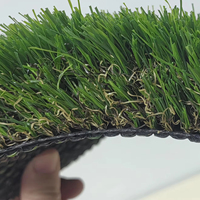 Gazon synthétique en monofilament PE vert personnalisable pour terrain de sport, aménagement paysager extérieur, practice de golf, drainage intégré