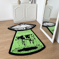 Original Fabrik-Illustration UFO-Kuh-Abduktions-Teppich Neuartiger Alien-förmiger Teppich Waschbare Bodenmatte