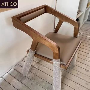 เก้าอี้คาตาคานะที่วางแขนทำจากไม้หนัง PU มีที่วางแขนดีไซน์เนอร์เฟอร์นิเจอร์ร้านอาหารทันสมัย - Product Image 5