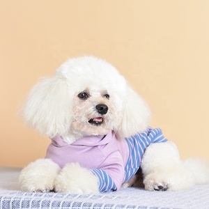 Gilet di lusso per animali domestici con cappuccio alla moda vestiti per animali domestici tute per <span class=keywords><strong>cani</strong></span> a strisce per piccole <span class=keywords><strong>razze</strong></span> all'ingrosso felpa con cappuccio per <span class=keywords><strong>cani</strong></span> Streetwear - Product Image 2