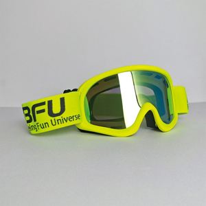 Masque de ski double couche anti-buée, tendance, avec logo personnalisé, anti-sable, protection UV améliorée, verres interchangeables pour l'extérieur - Product Image 3