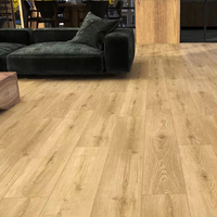 Neues Design CE-Zertifizierung Indoor Fire Resistant Durable Carpet Look Hybrid Spc Bodenbelag