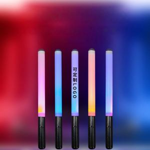 แท่งไฟ LED เปลี่ยนสีได้ 15 สี พร้อมโลโก้สั่งทำ สำหรับงานรับปริญญา งานเทศกาลดนตรี ของชำร่วยงานปาร์ตี้ งานไนท์คลับ และของแจก - Product Image 4