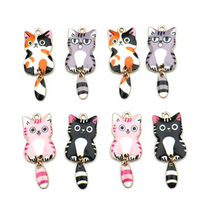 Breloques chat de dessin animé en alliage de zinc avec queue mobile, accessoires de bijoux DIY, pendentifs pour colliers, boucles d'oreilles, porte-clés, cadeau unisexe - Product Image 2