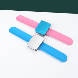 Herramienta de costura Aspirador de aguja Palanca cuadrada con aguja de succión magnética Correa de muñeca Herramienta de peluquería Aspirador de aguja de silicona - Product Image 1