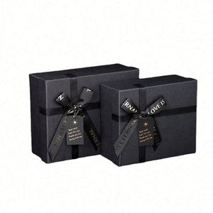 Coffret Cadeau Personnalisé Fête des Enseignants – Boîte Noire avec Nœud, Éventail Sérigraphié, Rasoir, Emballage Cola, Personnalisation Anniversaire Garçons - Product Image 1
