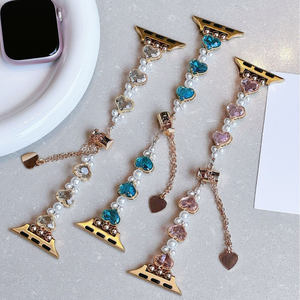 Bracelet de montre de mode pour <span class=keywords><strong>Apple</strong></span> <span class=keywords><strong>Watch</strong></span> S10 38 40 41 42 44 46 <span class=keywords><strong>49</strong></span> <span class=keywords><strong>MM</strong></span> pour les femmes bracelet de montre de chaîne perlée en cristal de luxe - Product Image 4