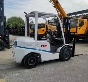 Chariot élévateur diesel d'occasion <span class=keywords><strong>TCM</strong></span> 3 tonnes FD30, moteur diesel ISUZU, modèle 2022 2023, certifié CE ISO, excellent état - Product Image 2