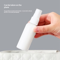 Flacon pulvérisateur portable en plastique pour alcool, petit format, rechargeable, pour cosmétiques, hydratant, avec buse de pulvérisation fine, modèle de nettoyage