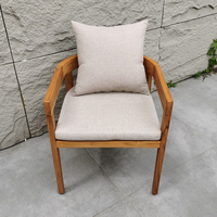 Stock de gros cadre en teck en forme de U pour l'extérieur avec chaise de jardin rembourrée imperméable