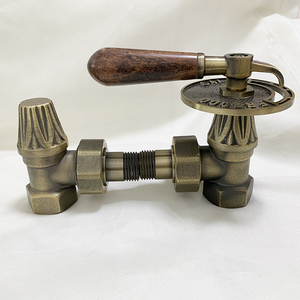 <span class=keywords><strong>Valvole</strong></span> per Radiatori in Ottone Massiccio Stile Retrò Fornite dalla Fabbrica per Radiatori di Riscaldamento - Product Image 3